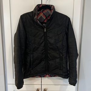 A north face reversible thin puffy jacket. Used in great condition.